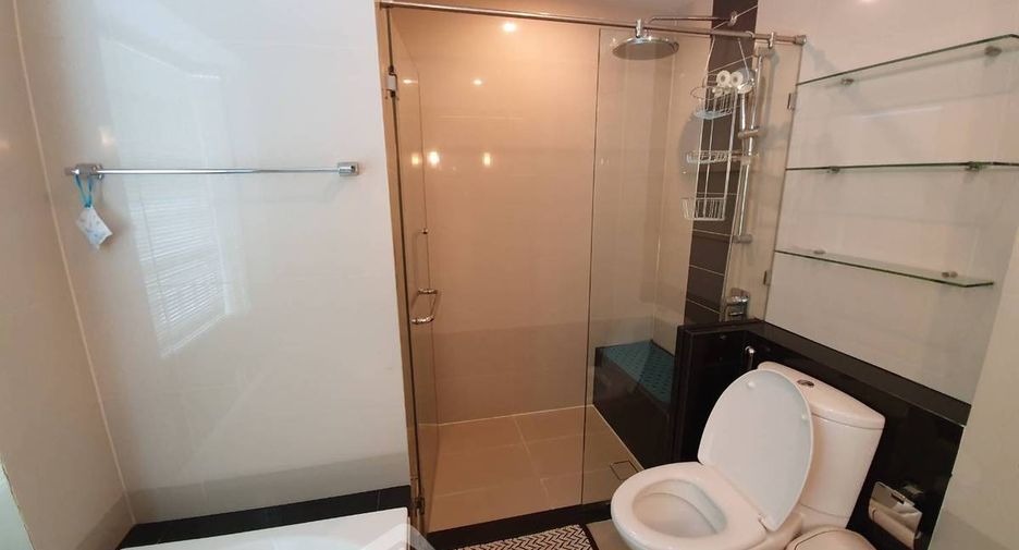 ขาย 2 ห้องนอน คอนโด ใน วัฒนา, กรุงเทพฯ