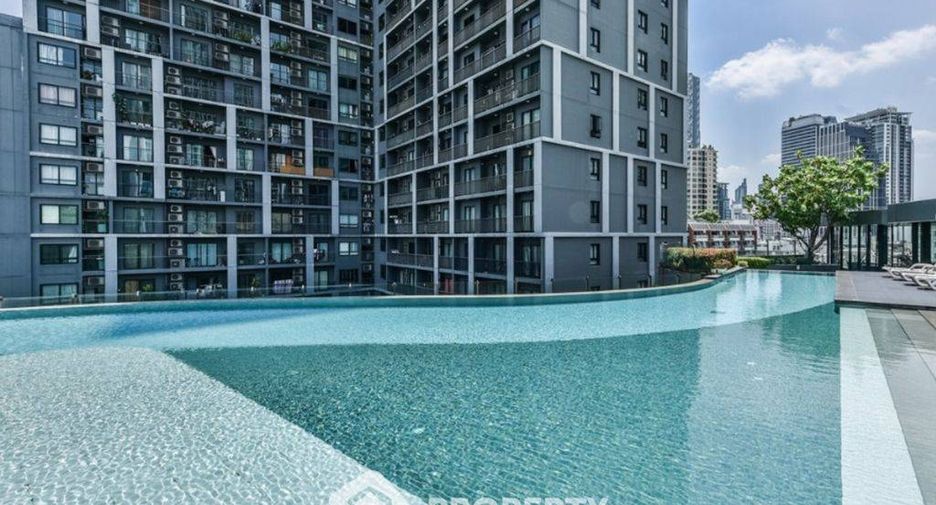 For sale 1 bed condo in Sathon, Bangkok
