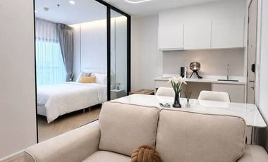For sale 2 bedrooms condo in Khlong Toei, Bangkok