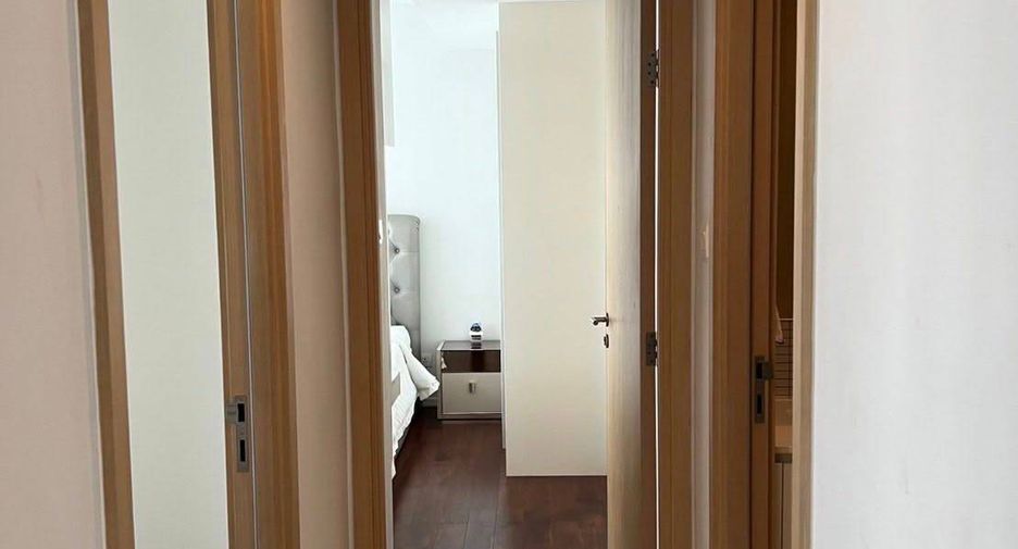 For sale 2 bedrooms condo in Watthana, Bangkok