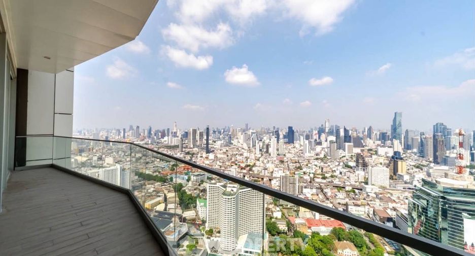 À louer et à vendre 3 chambres condo à Khlong San, Bangkok