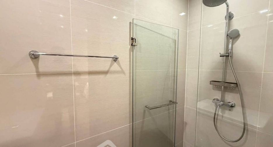 For sale 1 bed condo in Khlong Toei, Bangkok