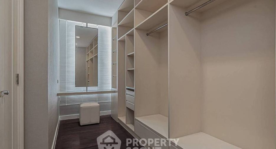 For rent and for sale 3 bedrooms condo in Watthana, Bangkok