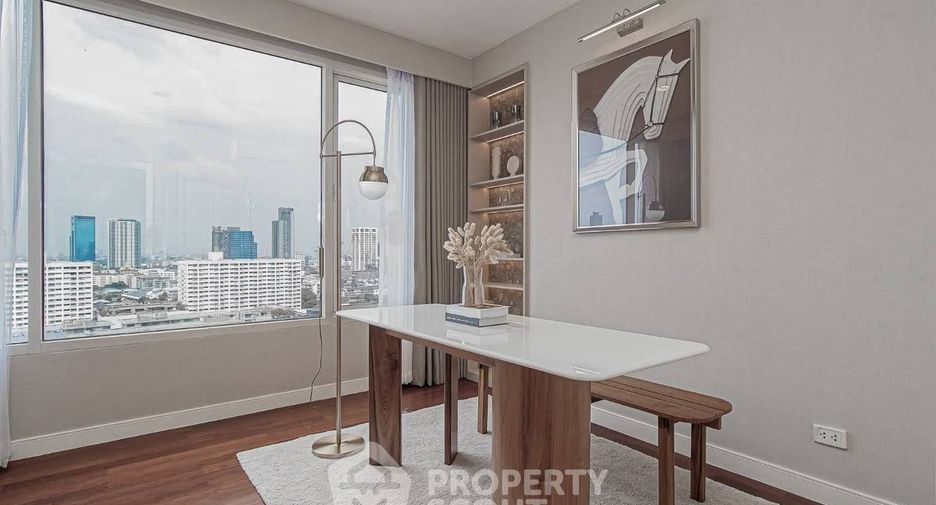 For rent and for sale 3 bedrooms condo in Watthana, Bangkok