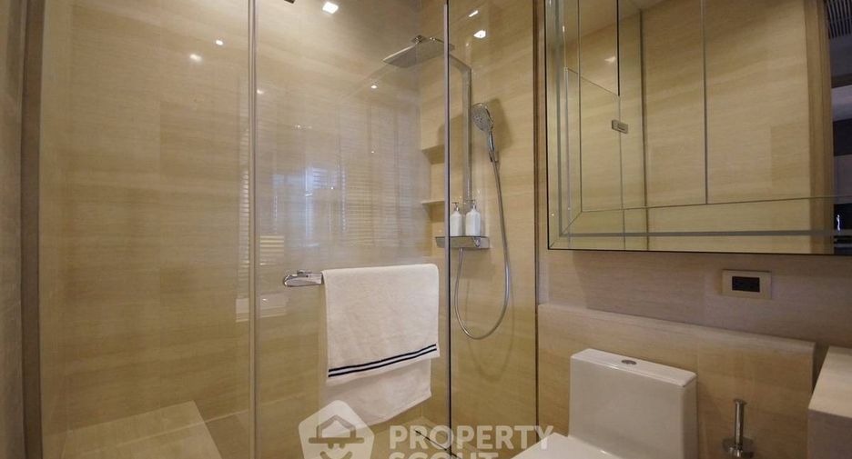 For sale 2 bedrooms condo in Khlong Toei, Bangkok