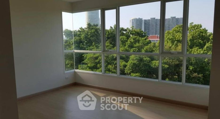 For sale 2 bedrooms condo in Yan Nawa, Bangkok