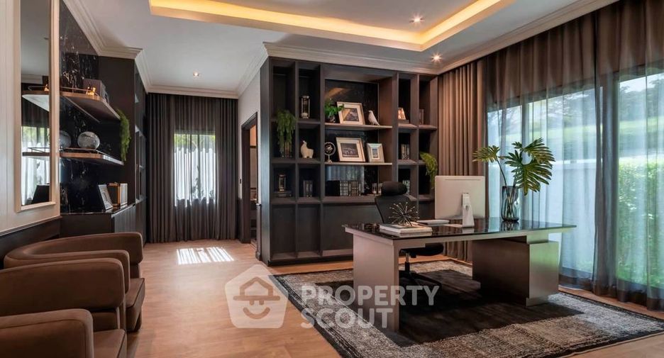 Casa en venta de 4 habitaciones en Taling Chan, Bangkok