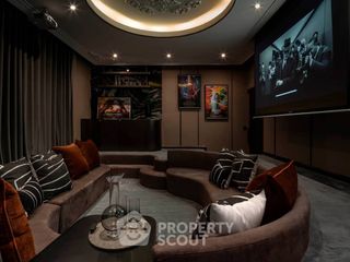 Casa en venta de 4 habitaciones en Taling Chan, Bangkok