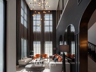 Casa en venta de 4 habitaciones en Taling Chan, Bangkok