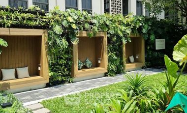 For sale 1 bed condo in Phra Khanong, Bangkok