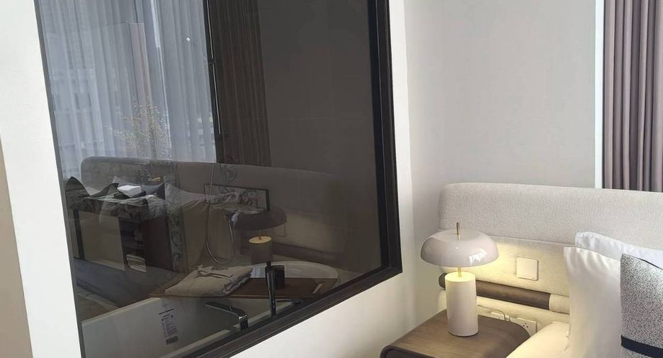 For sale 2 bedrooms condo in Sathon, Bangkok