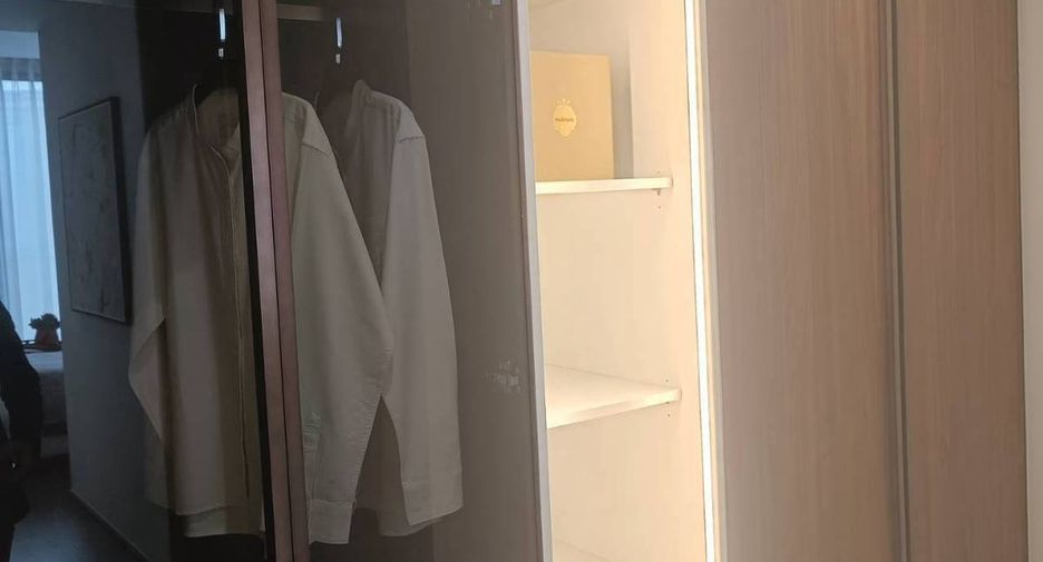 For sale 2 bedrooms condo in Sathon, Bangkok