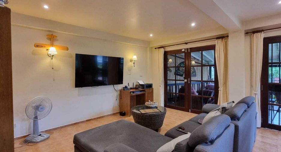 À louer 2 chambres maison à Mueang Phuket, Phuket