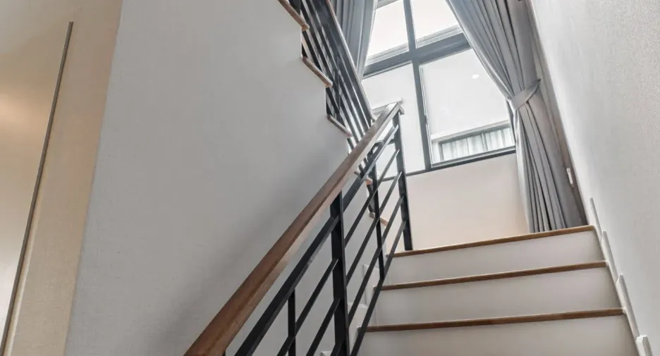 Haus zur Miete mit 4 Zimmer in Bang Phli, Samut Prakan
