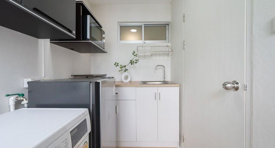 For sale studio condo in Bang Kapi, Bangkok