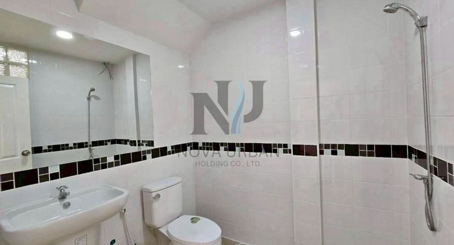 For rent 2 bedrooms house in Bang Lamung, Chonburi
