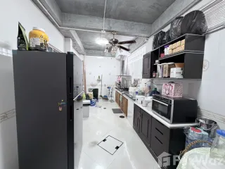 For sale 4 bedrooms townhouse in Bang Kho Laem, Bangkok
