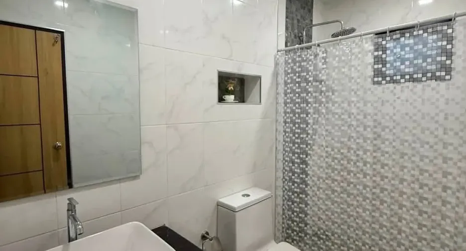For rent 2 bedrooms house in Bang Lamung, Chonburi