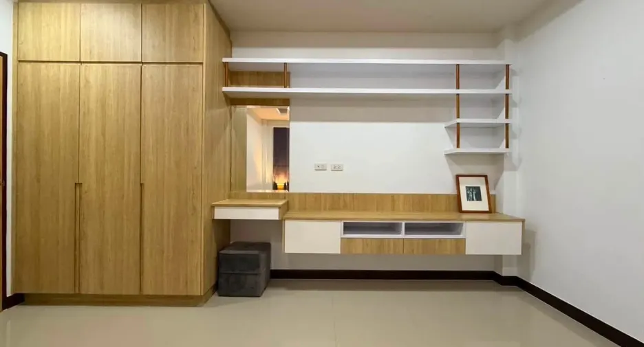 For rent 2 bedrooms house in Bang Lamung, Chonburi
