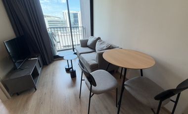 For rent 1 bed condo in Huai Khwang, Bangkok
