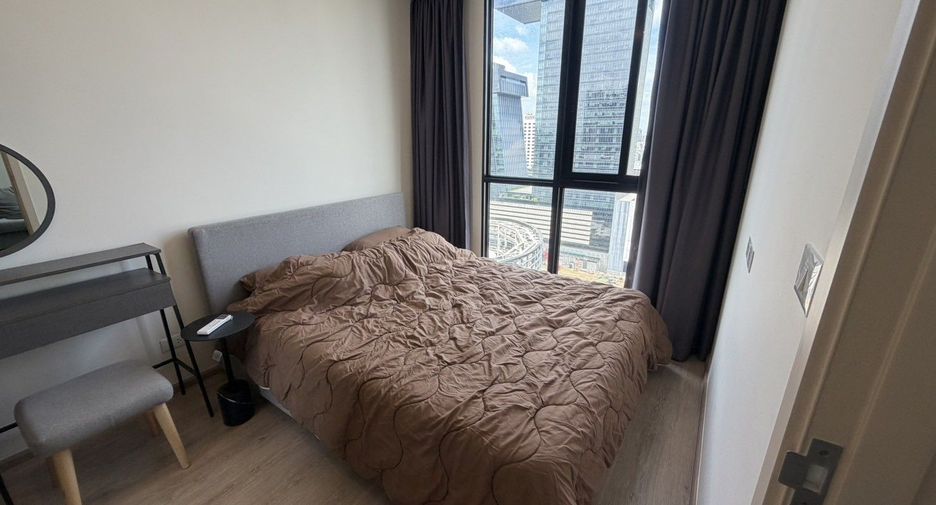 For rent 1 bed condo in Huai Khwang, Bangkok