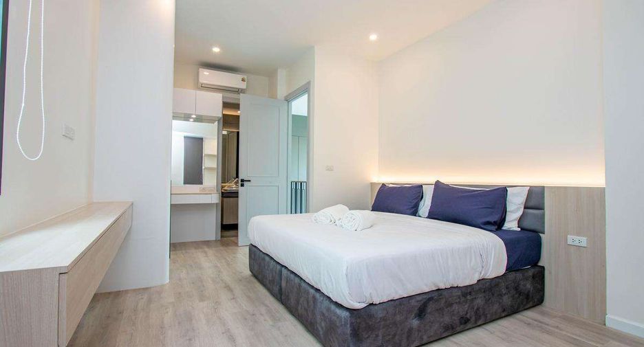 For rent 4 bedrooms house in Saraphi, Chiang Mai