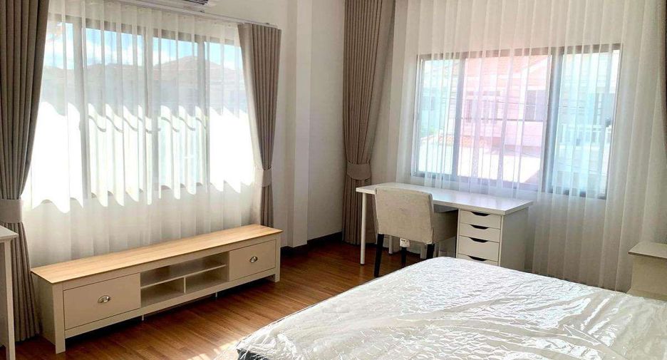 For rent 3 bedrooms house in Mueang Chiang Mai, Chiang Mai