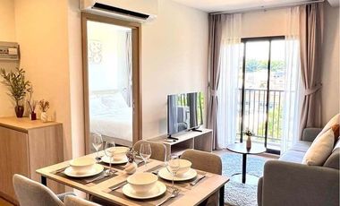 Condo en alquiler de 2 habitaciones en Mueang Phuket, Phuket