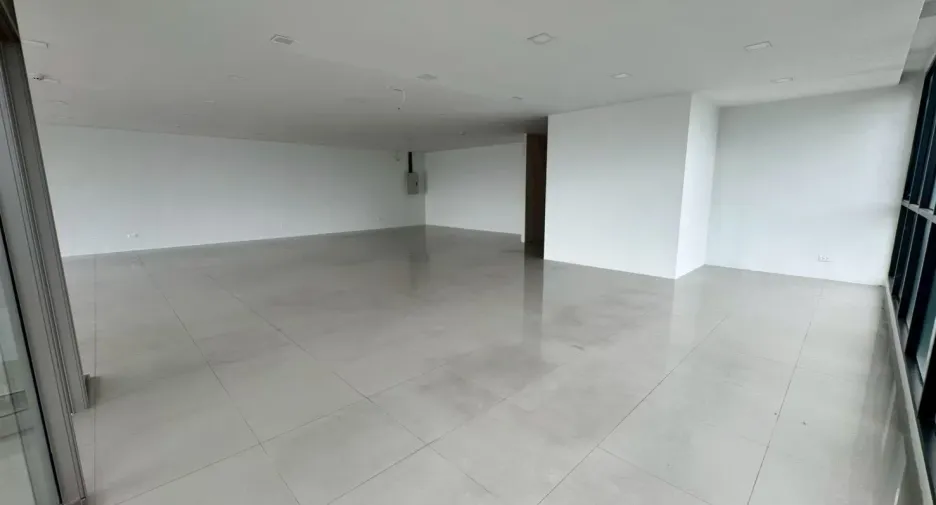 For rent 1 bed office in Yan Nawa, Bangkok