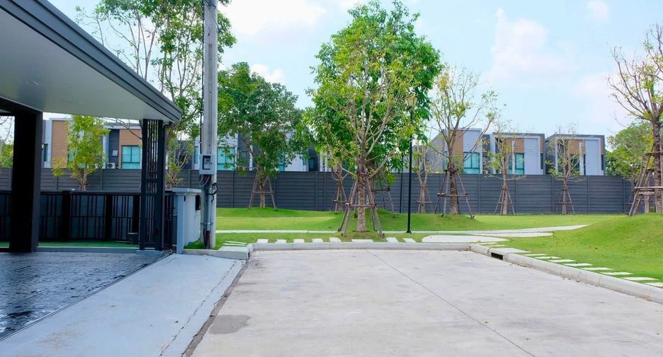 Haus zum Kauf mit 4 Zimmer in Prawet, Bangkok