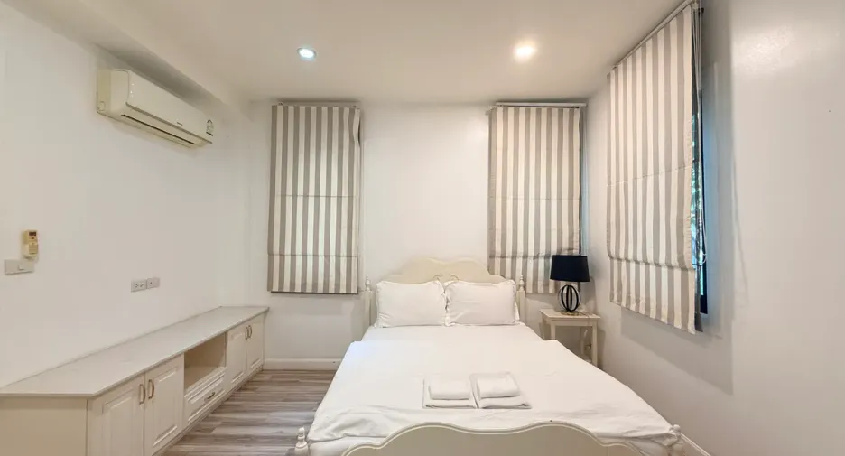 À louer 3 chambres maison à Huay Yai, Pattaya