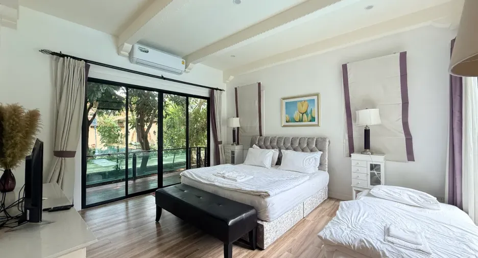 À louer 3 chambres maison à Huay Yai, Pattaya
