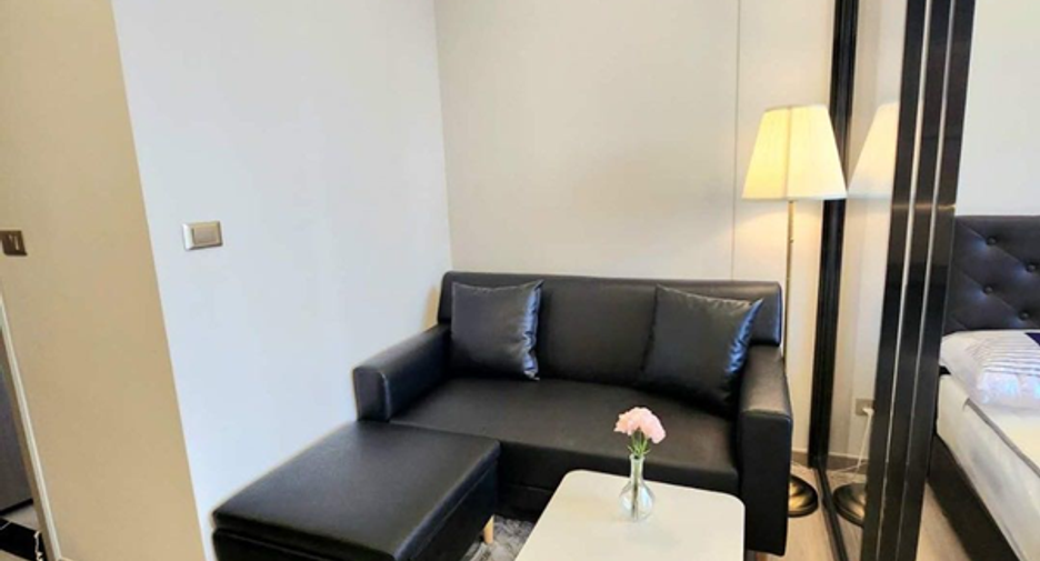 For sale 1 bed condo in Huai Khwang, Bangkok