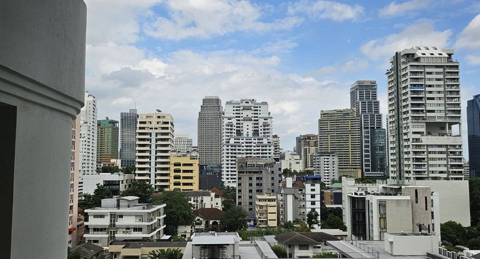 À vendre 2 chambres condo à Khlong Toei, Bangkok