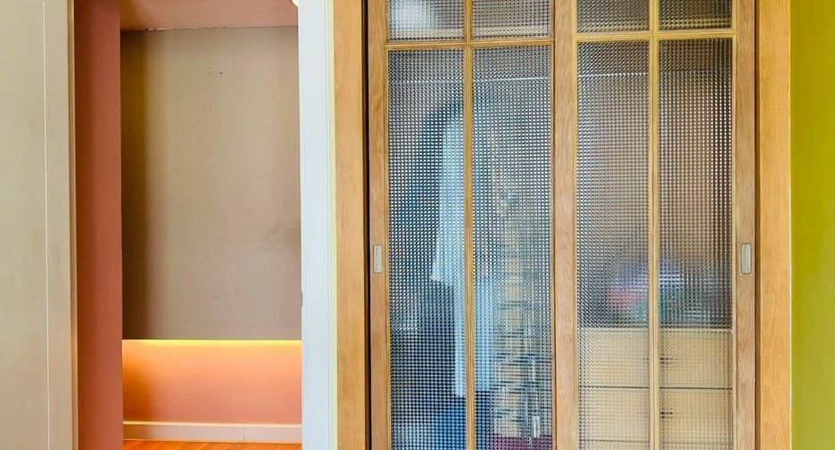 For sale 2 ベッドルーム condo in Watthana, Bangkok