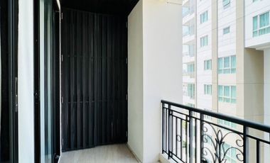 For sale 2 ベッドルーム condo in Watthana, Bangkok