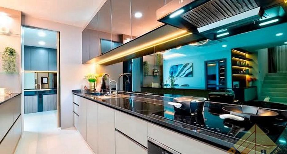 For rent 5 bedrooms house in Jomtien, Pattaya
