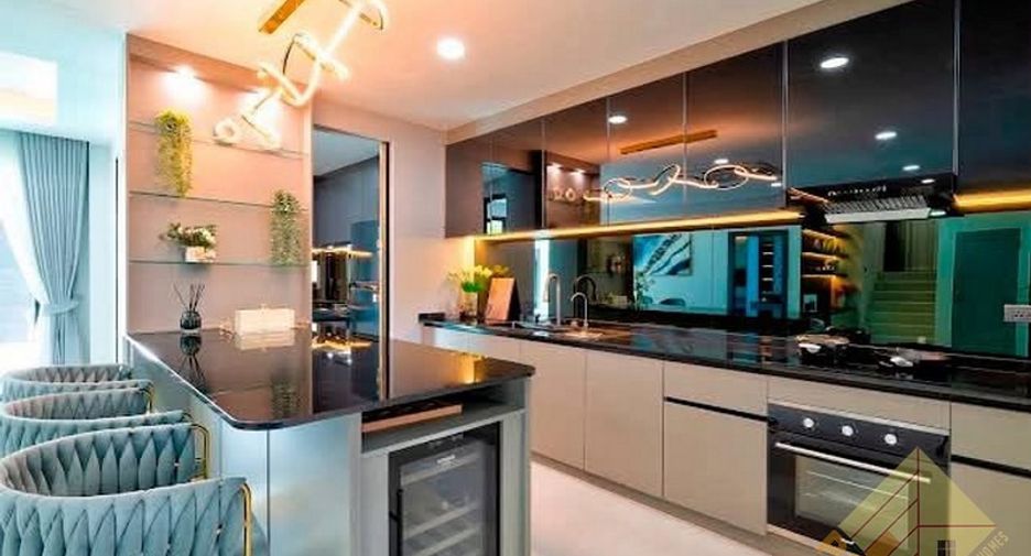 For rent 5 bedrooms house in Jomtien, Pattaya