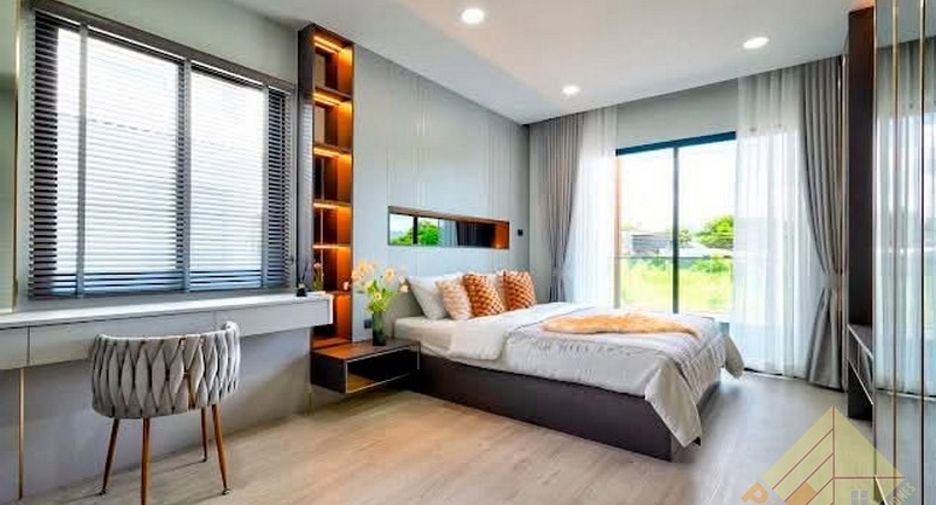 For rent 5 bedrooms house in Jomtien, Pattaya