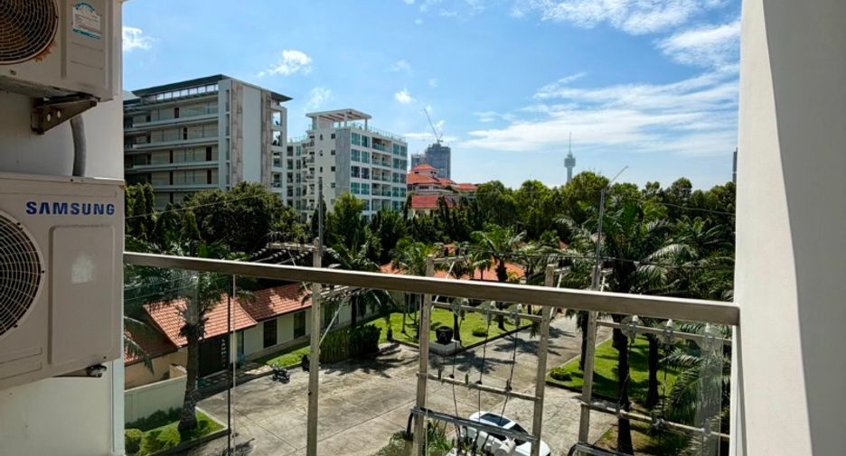 For sale 1 bed condo in Bang Lamung, Chonburi