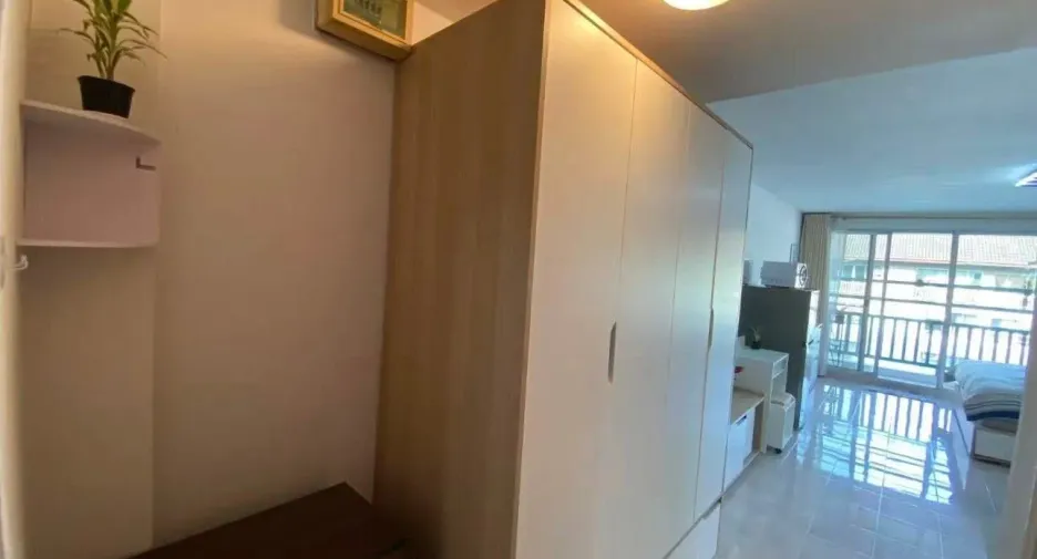 For rent 1 bed condo in Bang Kapi, Bangkok