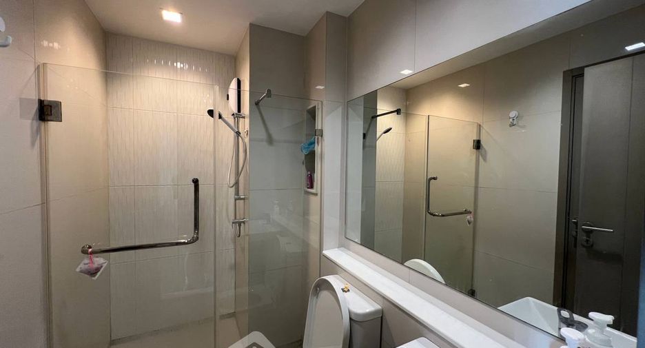 For rent and for sale 1 bed condo in Huai Khwang, Bangkok