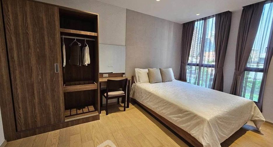 For sale 2 bedrooms condo in Watthana, Bangkok