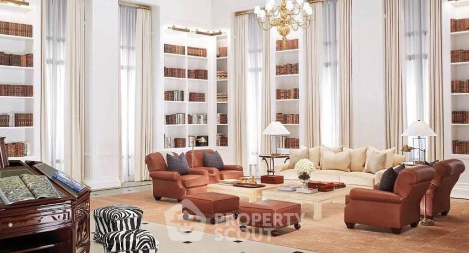 For sale 2 bedrooms condo in Pathum Wan, Bangkok