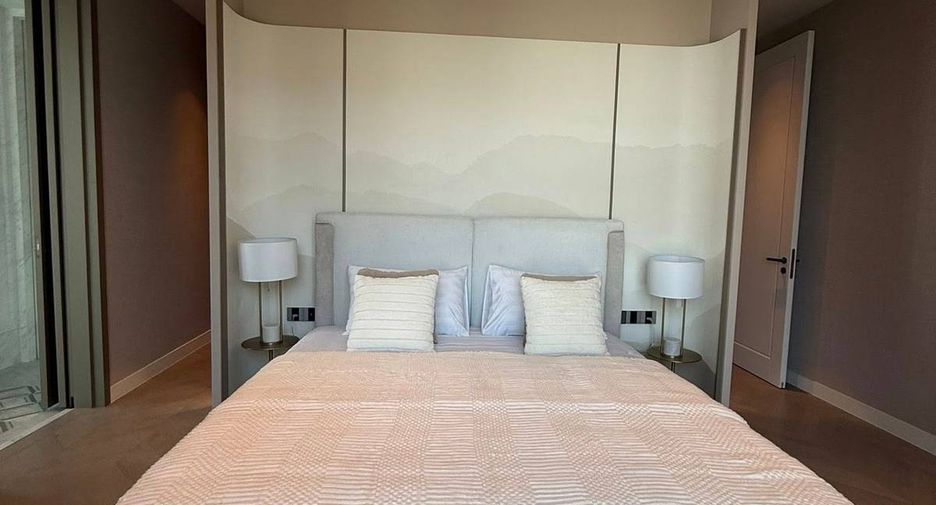 For rent and for sale 7 bedrooms condo in Sathon, Bangkok