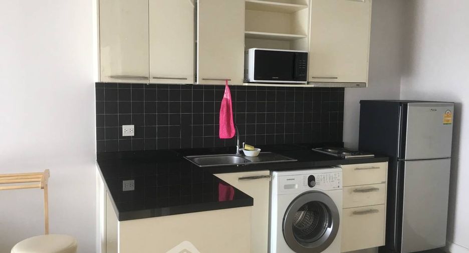 For rent 1 bed condo in Sathon, Bangkok