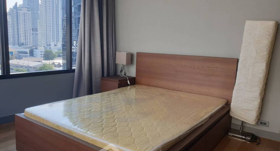 For rent 1 bed condo in Bang Rak, Bangkok