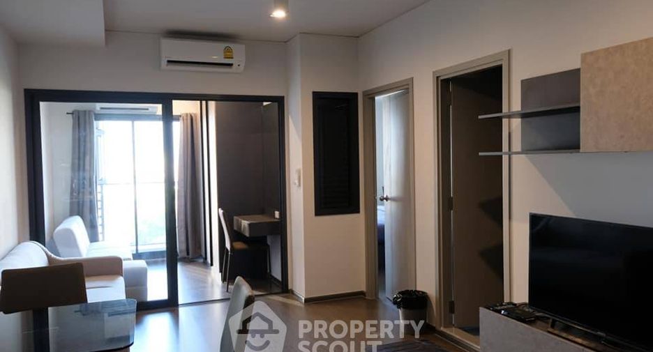 For rent 2 bedrooms condo in Phaya Thai, Bangkok