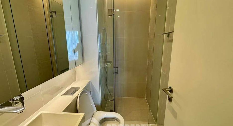 For rent 2 bedrooms condo in Chatuchak, Bangkok