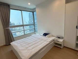 For rent 2 bedrooms condo in Sathon, Bangkok